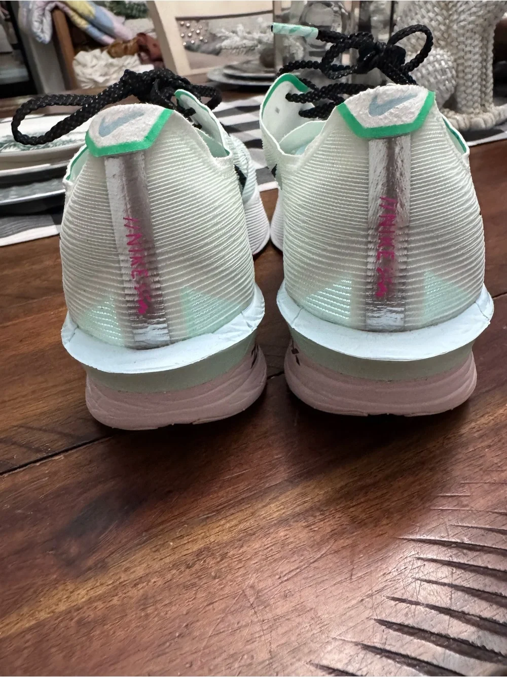 Nike Women's Vaporfly 4 Road Running Shoes 7.5